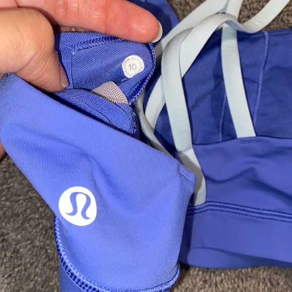 Lululemon energy bra - Picture 3 of 3